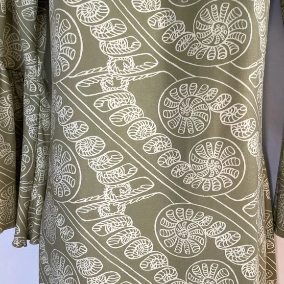 Manaola Kinolau dress - Picture 3 of 4